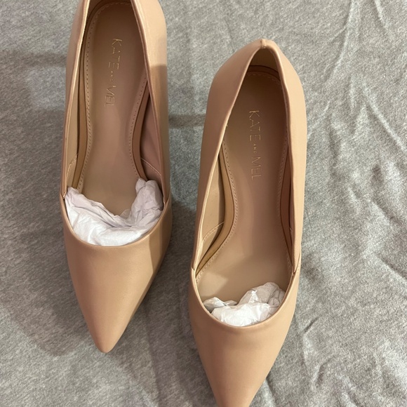 Mel & Kate Leather Nude Pumps -Zoyla - Picture 2 of 5